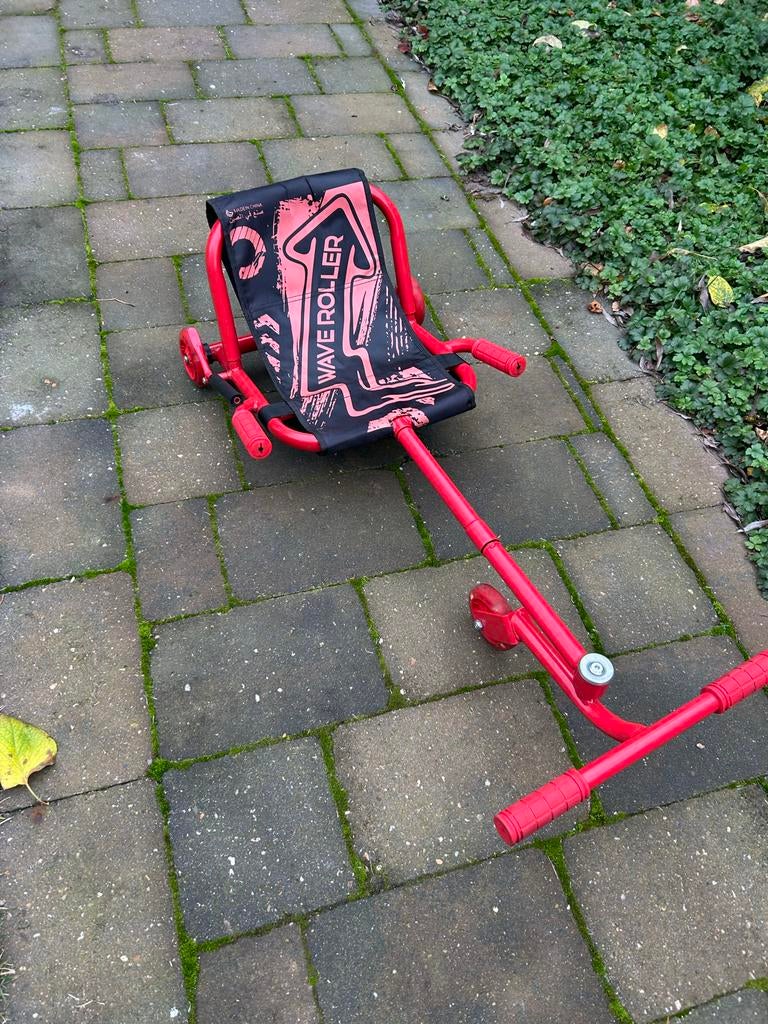 Wave Roller loopvoertuig - Rood, Ophalen, Gebruikt, Loopvoertuig