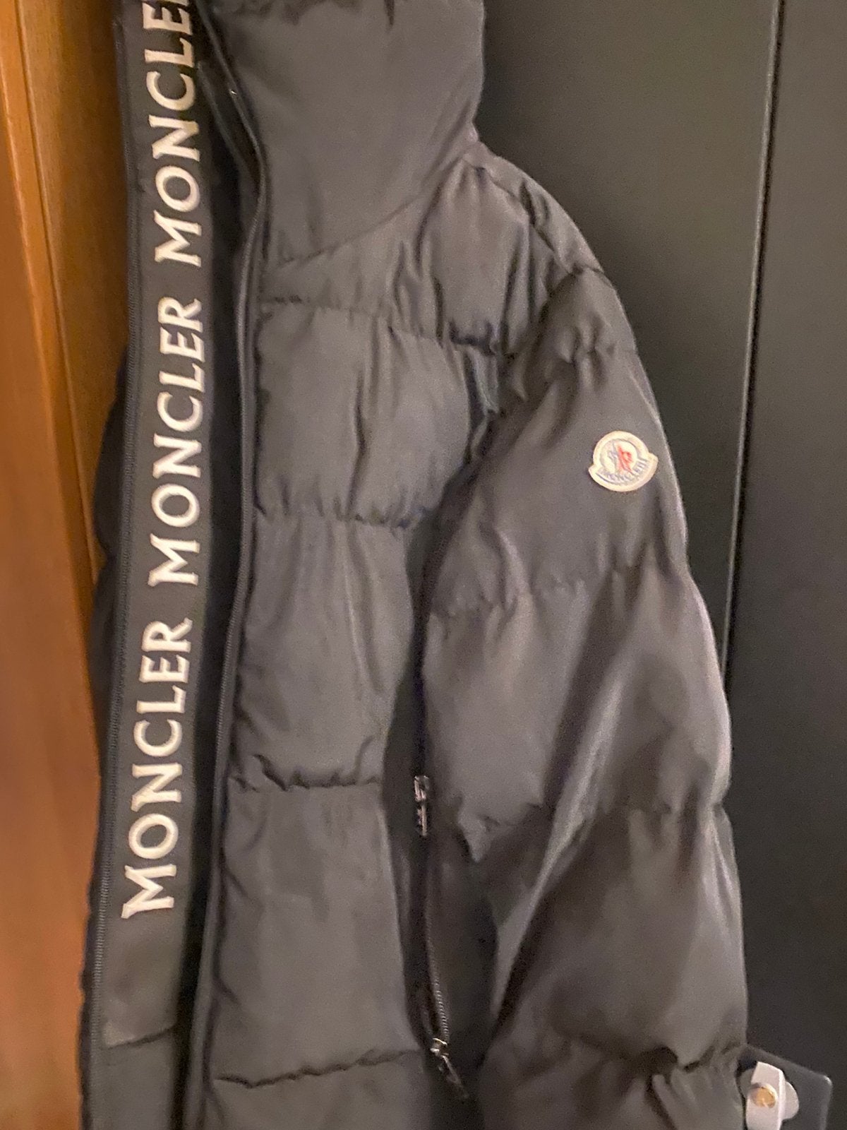 Moncler jas, Ophalen, Zo goed als nieuw, Maat 48/50 (M), Zwart