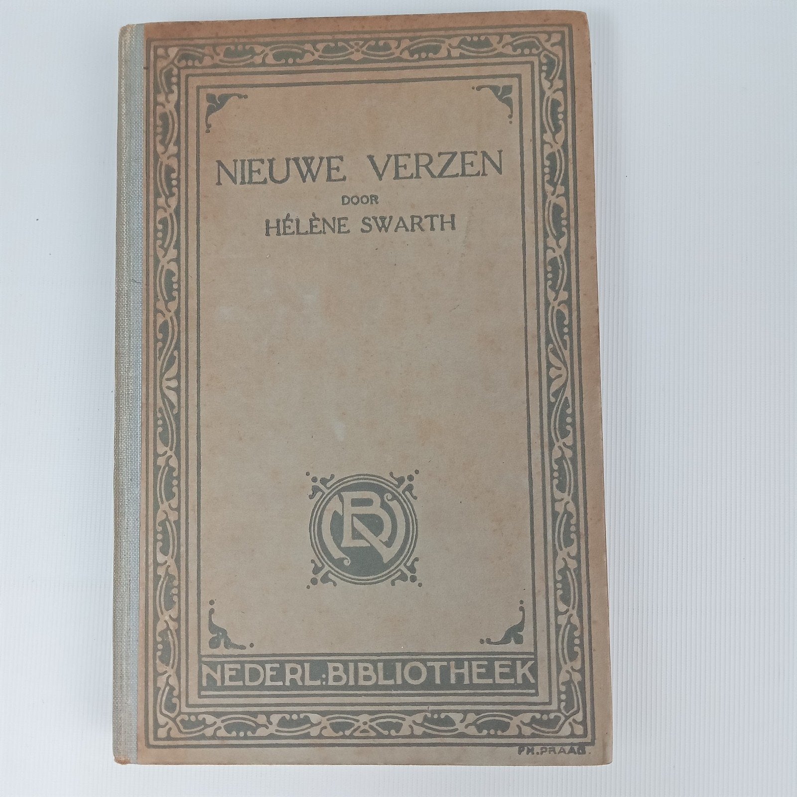 Nieuwe Verzen - Hélène Swarth (1920), Boeken, Gelezen, Ophalen of Verzenden, Hélène Swarth, Eén auteur