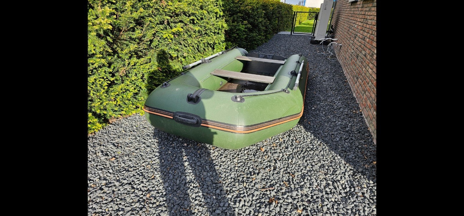 Kolibri KM-330 karperboot/ visboot, Watersport en Boten, Rubberboten, Ophalen of Verzenden, Kolibri