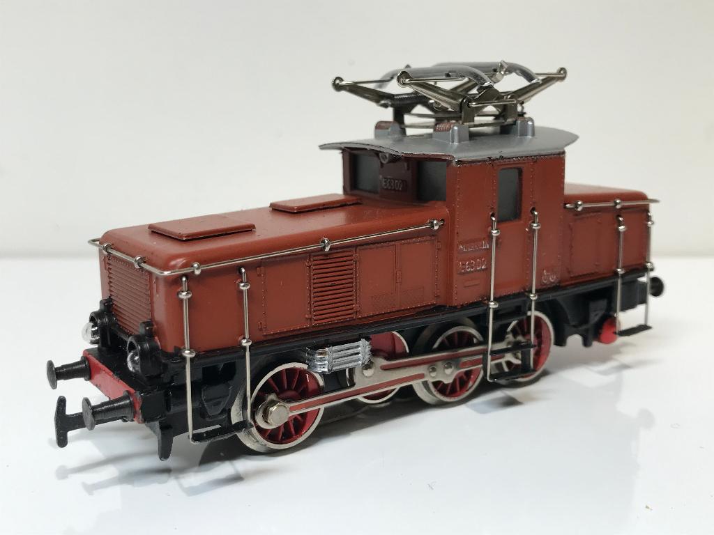 Marklin 3002 CEB 800 Elektrische locomotief BR E63 02 bruin, Wisselstroom, Gebruikt, Locomotief, Ophalen of Verzenden