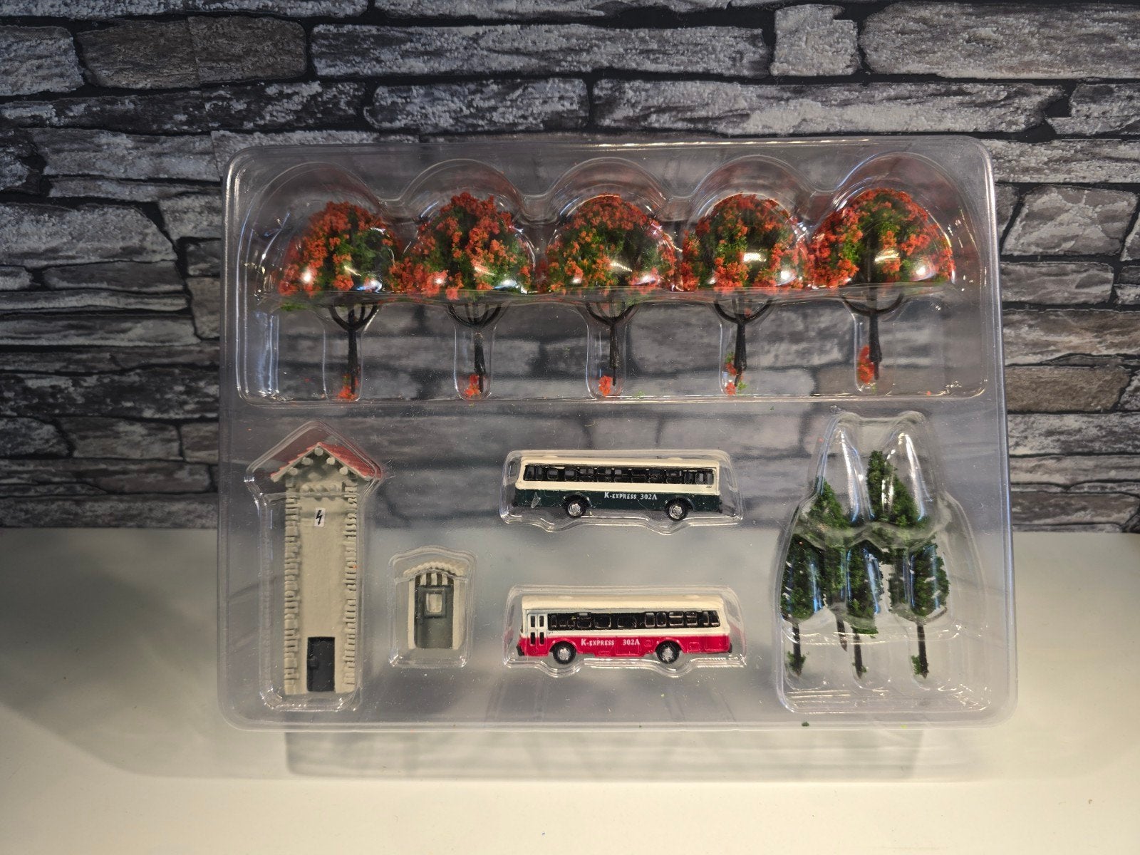 De Agostini set bussen bomen N spoor trein 1:160, Hobby en Vrije tijd, Modeltreinen | N-Spoor, Ophalen of Verzenden, Nieuw, Natuur