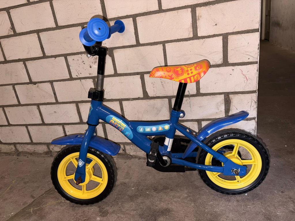 Paw patrol fiets, Fietsen en Brommers, Fietsen | Kinderfietsjes, Ophalen, Zo goed als nieuw, Minder dan 16 inch