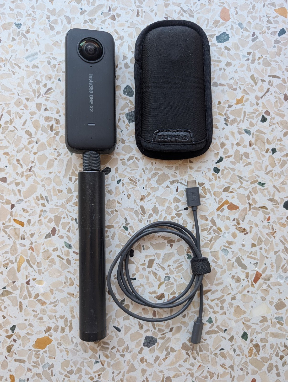 Insta360 ONE X2 + Invisible Selfie Stick + Beschermhoes (Kra, Ophalen of Verzenden, Zo goed als nieuw