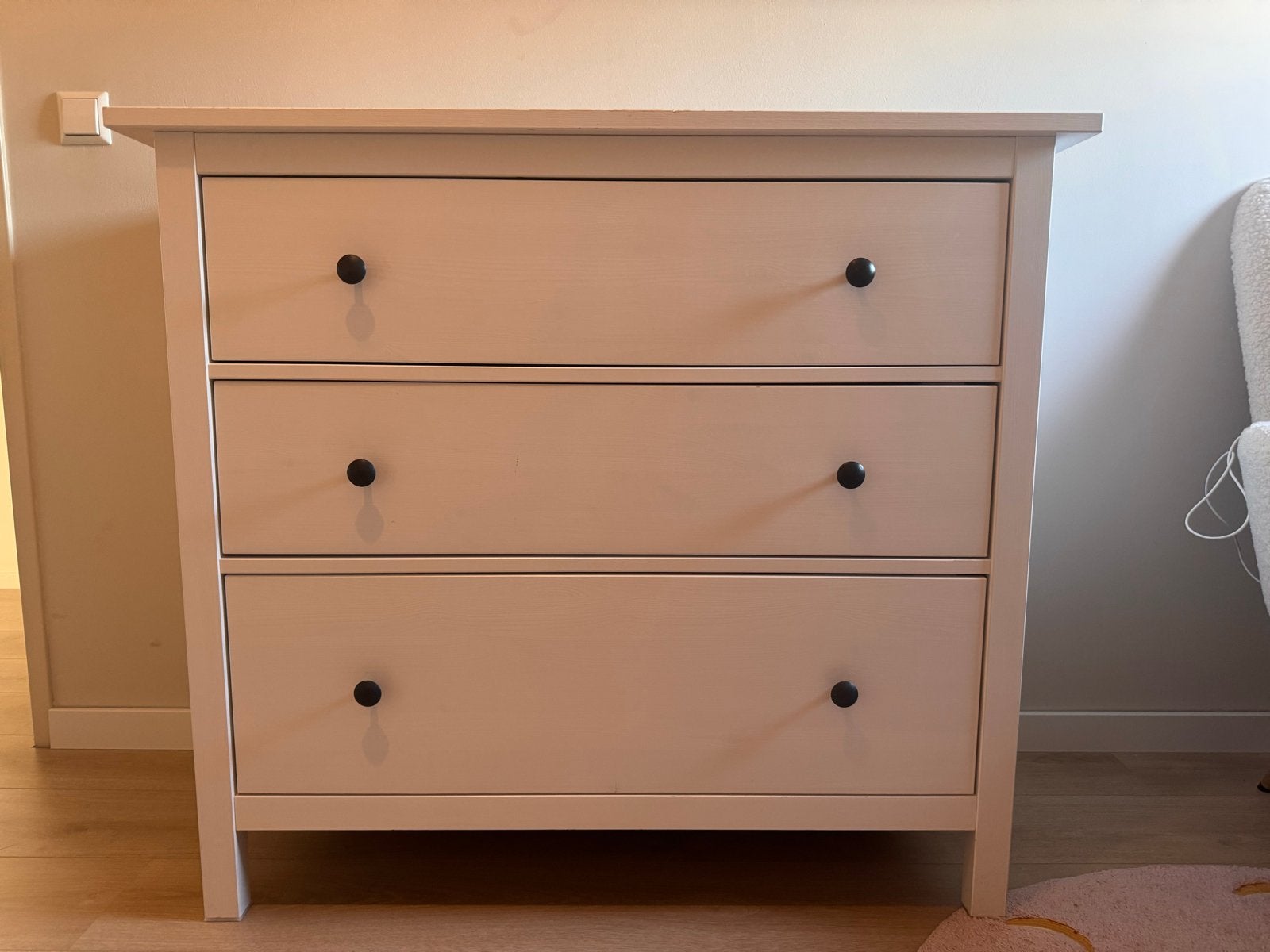 HEMNES Ladekast (3 lades) wit gebeitst 108x96 cm, Gebruikt, 100 tot 150 cm, Ophalen of Verzenden, 3 of 4 laden