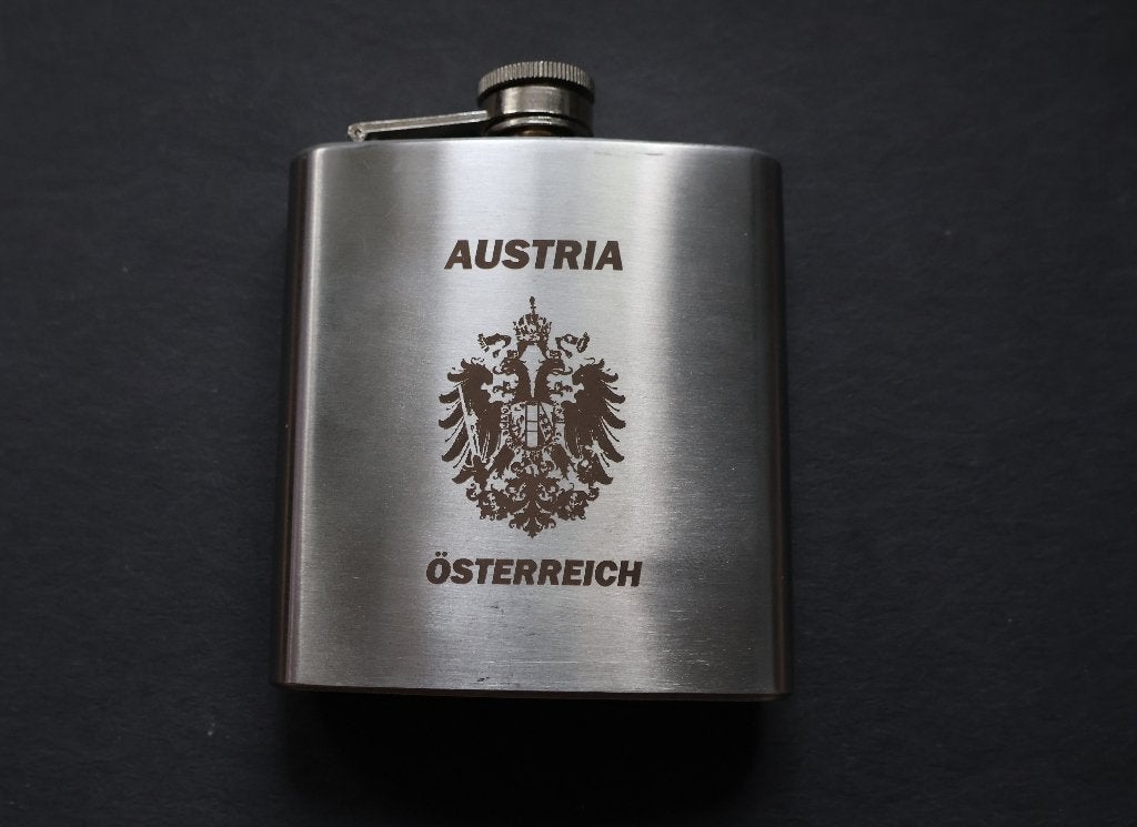 Kleine metalen Heupfles, drankflacon uit Oostenrijk, Ophalen of Verzenden, Zo goed als nieuw, Metaal, Overige typen