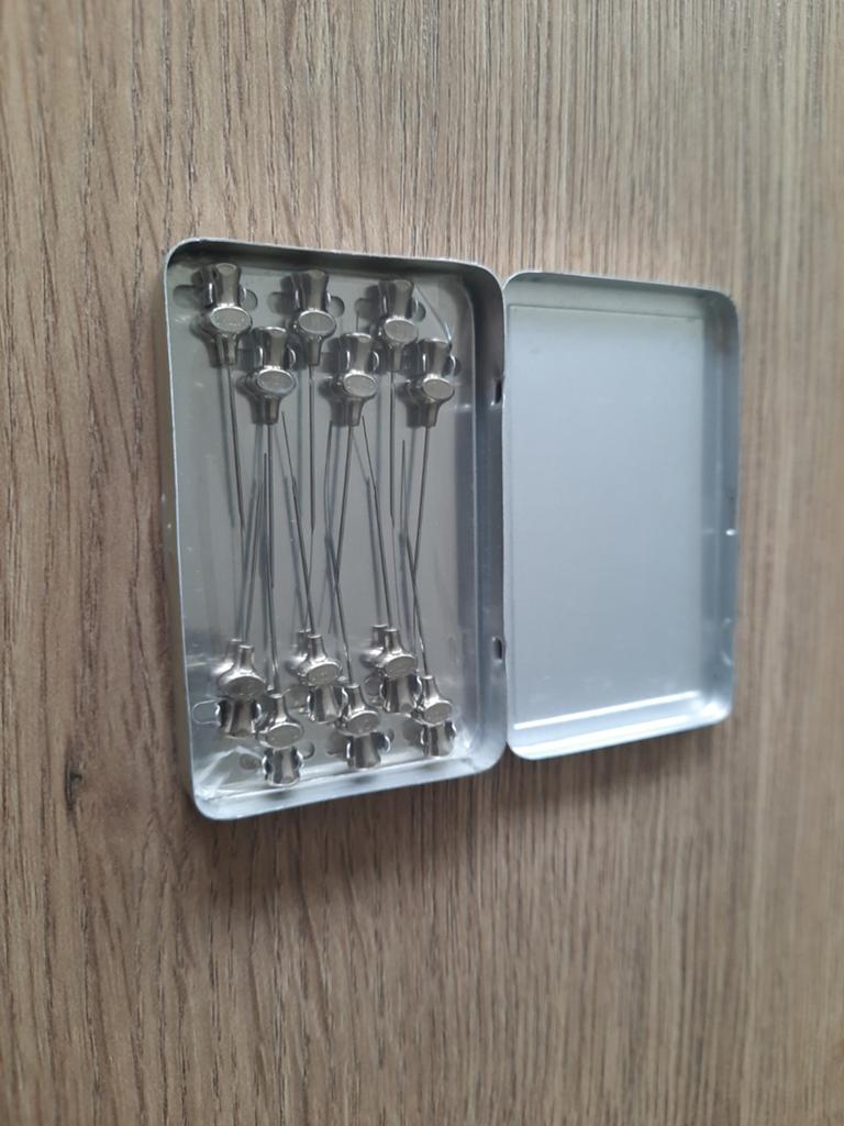 Antoxid injectienaalden - 12 stuks in metalen doosje, Verzenden