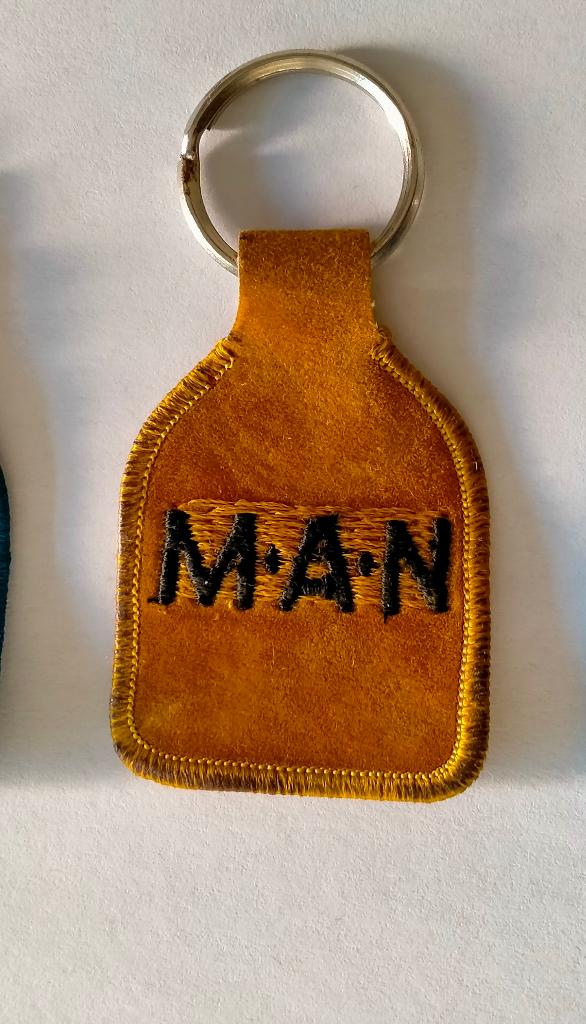 MAN M.A.N. auto truck vrachtwagen sleutelhanger vintage, Ophalen of Verzenden, Gebruikt, Auto's