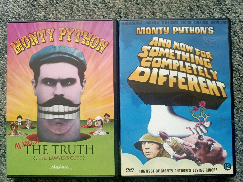 Monty Python: Almost the Truth & And Now Something Different, Engels, Nederlands, Ophalen of Verzenden, Zo goed als nieuw