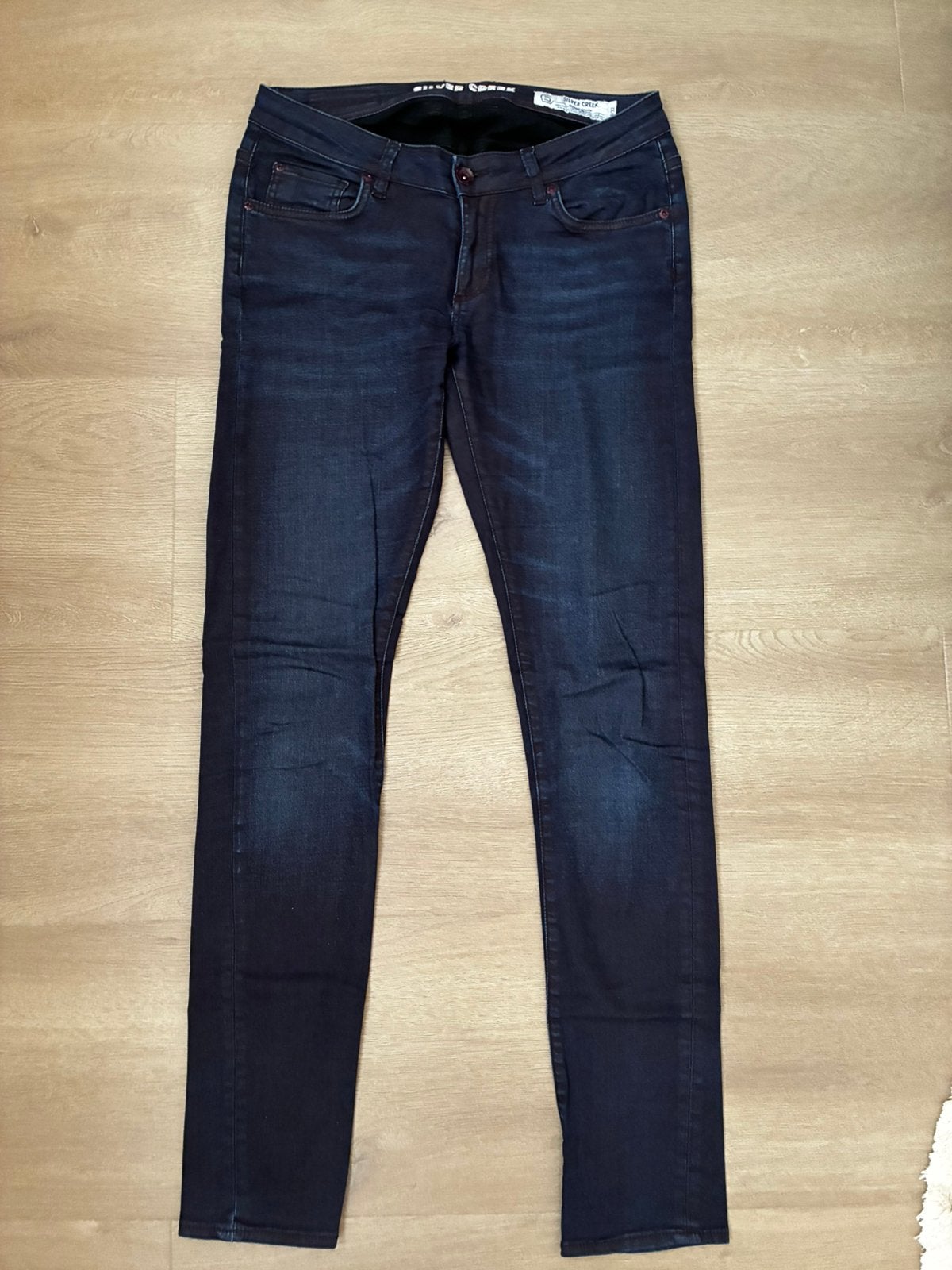 Donkerblauwe spijkerbroek, maat s, Silver Creek, Kleding | Dames, Ophalen of Verzenden, Zo goed als nieuw, Blauw, W28 - W29 (confectie 36)
