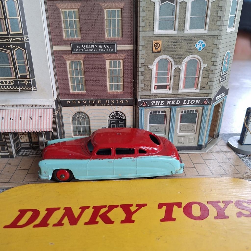 Dinky Toys Hudson Sedan No. 139 - Vintage Modelauto, Hobby en Vrije tijd, Modelauto's | 1:43, Verzenden, Gebruikt, Auto, Dinky Toys