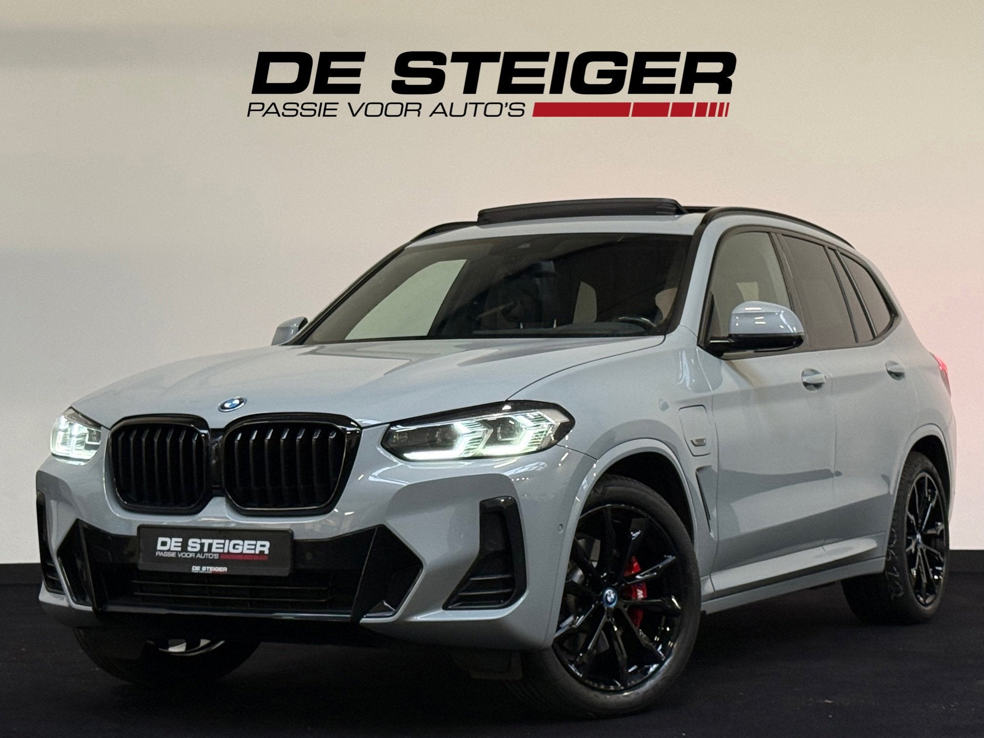 BMW X3 XDrive30e High Executive M Sport X3M Pano Leder Headu, Auto's, Automaat, Gebruikt, Zwart, Met garantie (alle)
