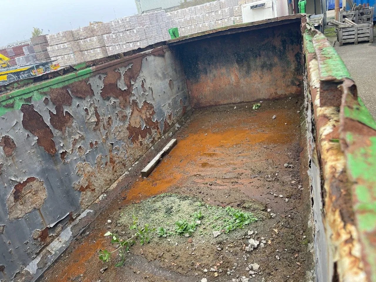 VERNOOY VLOEISTOFDICHTE CONTAINER 9306, Dave Vernooij, Info@vernooy.nl, Kellensedwarsweg 9
4004JC  Tiel, NL