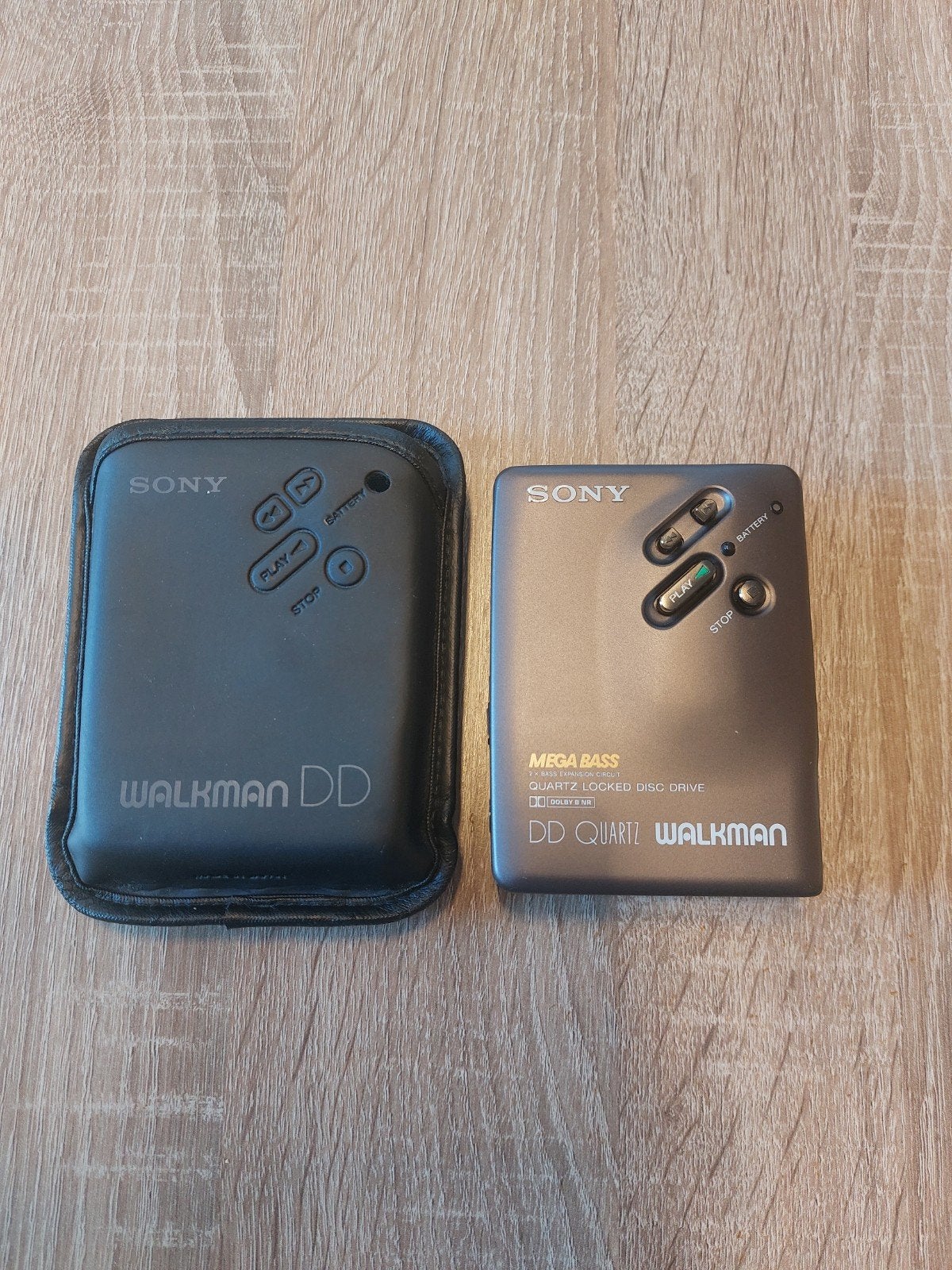 Sony Walkman DD Quartz, Ophalen, Walkman