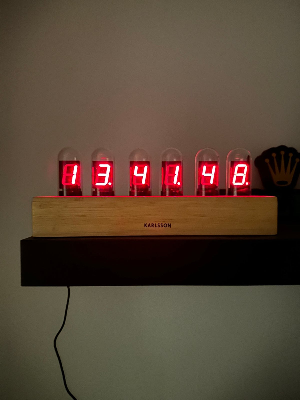 Karlsson Nixie Tube Klok Cathode eiken, Bruin, Ophalen of Verzenden, Zo goed als nieuw, Retro