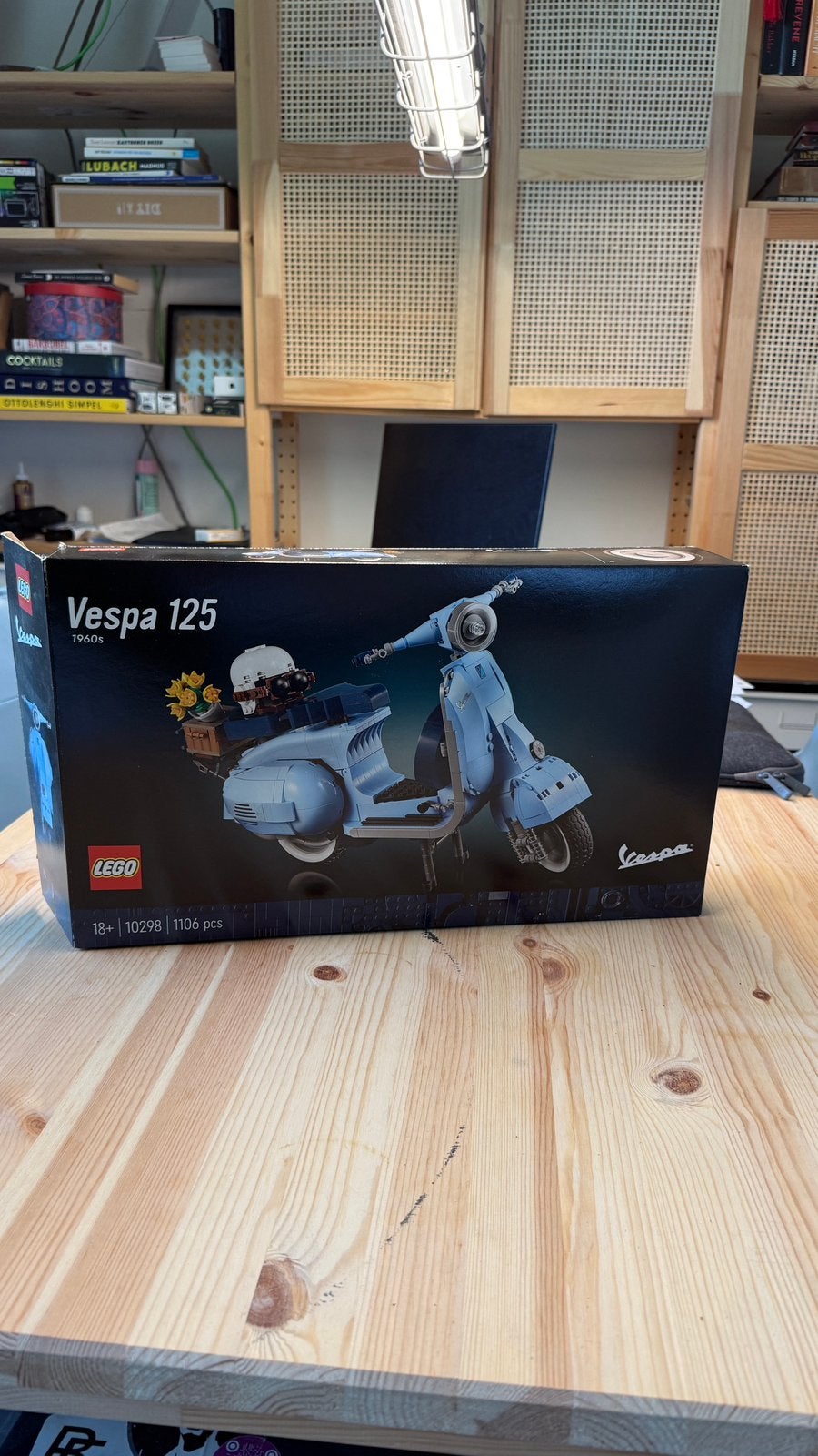 LEGO Vespa 125 (10298) Compleet, gesorteerd, Ophalen of Verzenden, Zo goed als nieuw