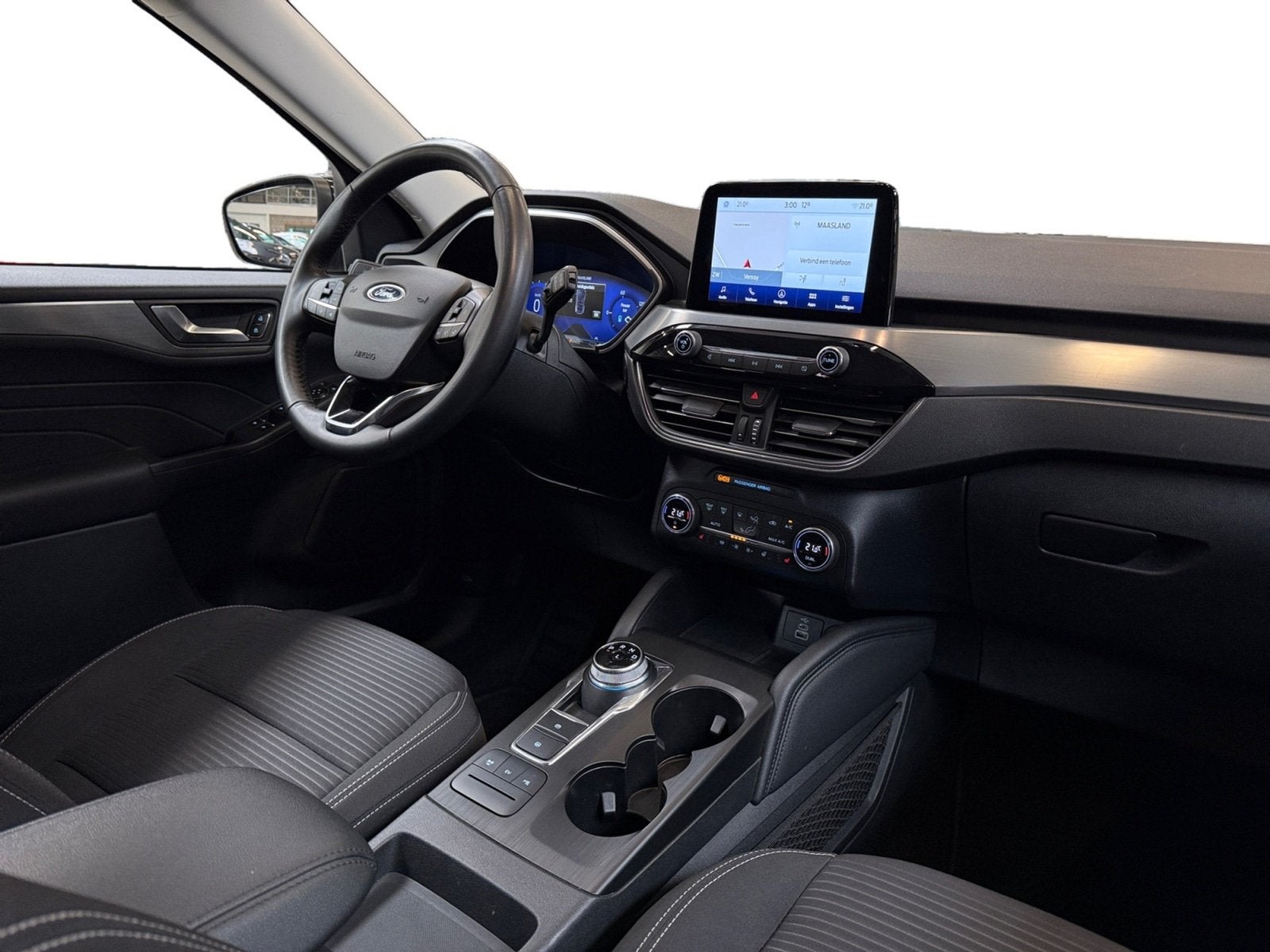 Ford Kuga PHEV Titanium I Winterpakket I Carplay I Camera, Auto's, Ford, Gebruikt, 4 cilinders, Zwart, Plug-in hybride