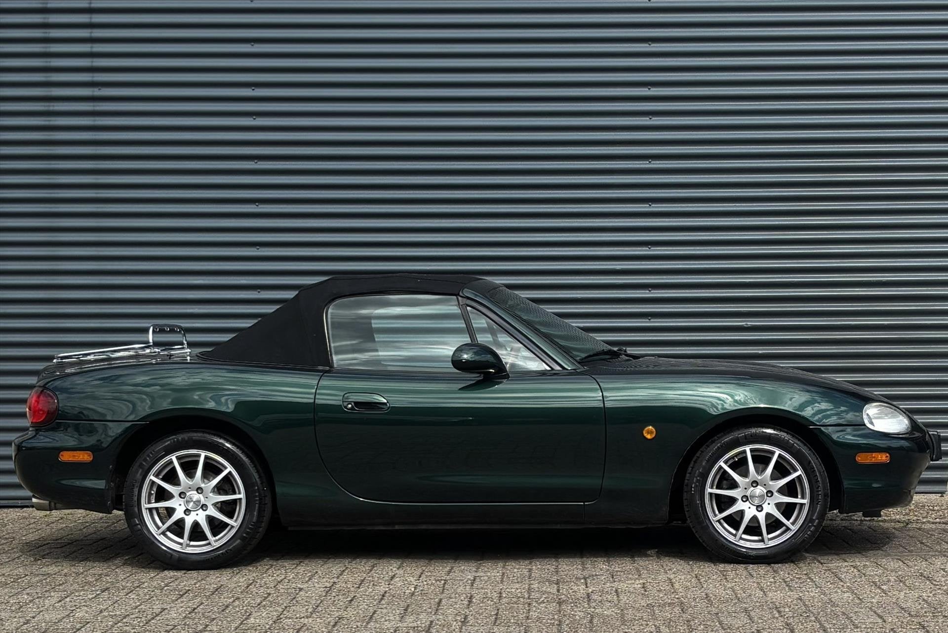 Mazda MX5 1.6i 110PK, Auto's, Oldtimers, Achterwielaandrijving, Beige, Cabriolet, Bedrijf