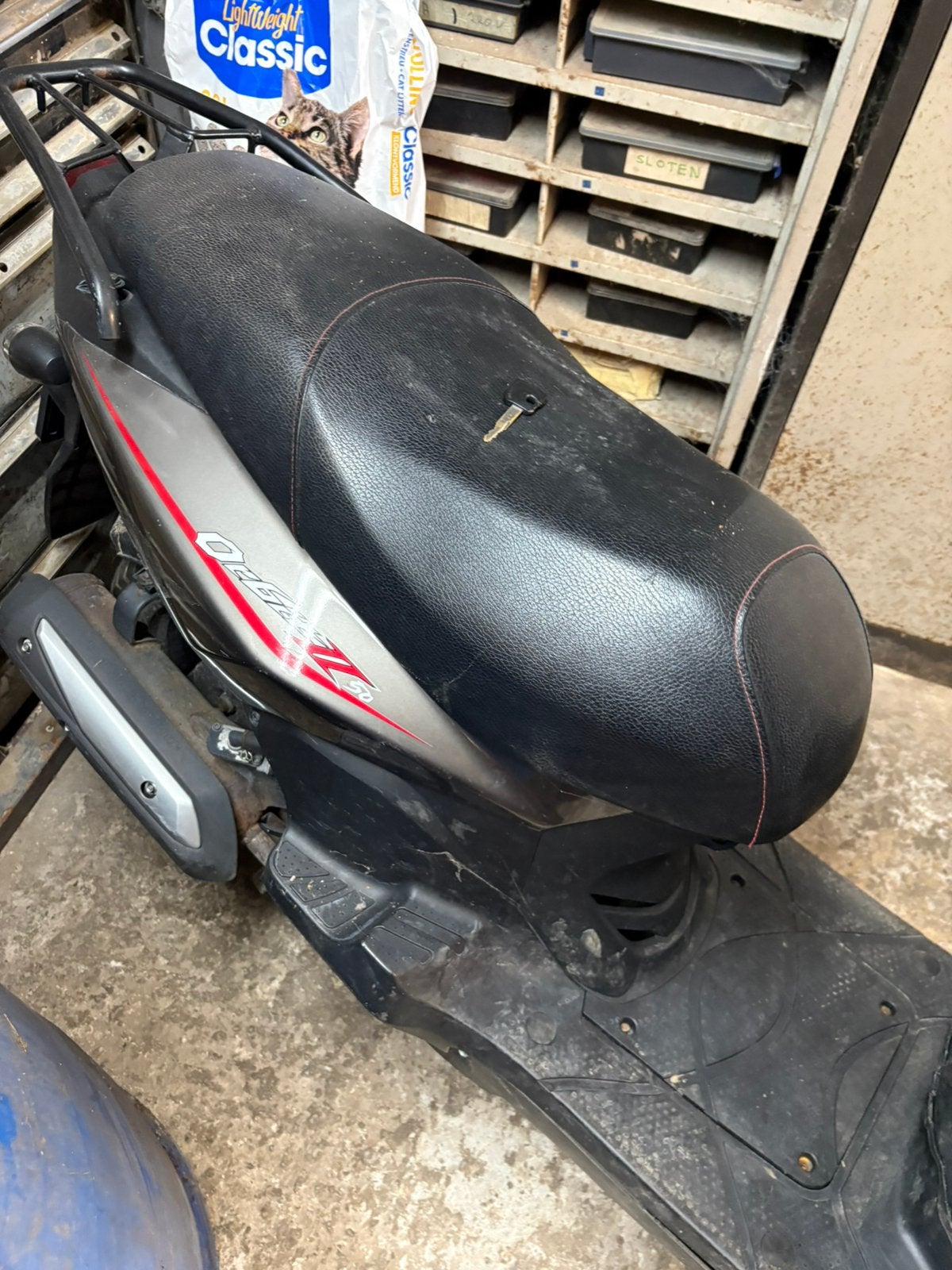 Scooter voor onderdelen, Ophalen, Zo goed als nieuw, Benzine, Overige modellen