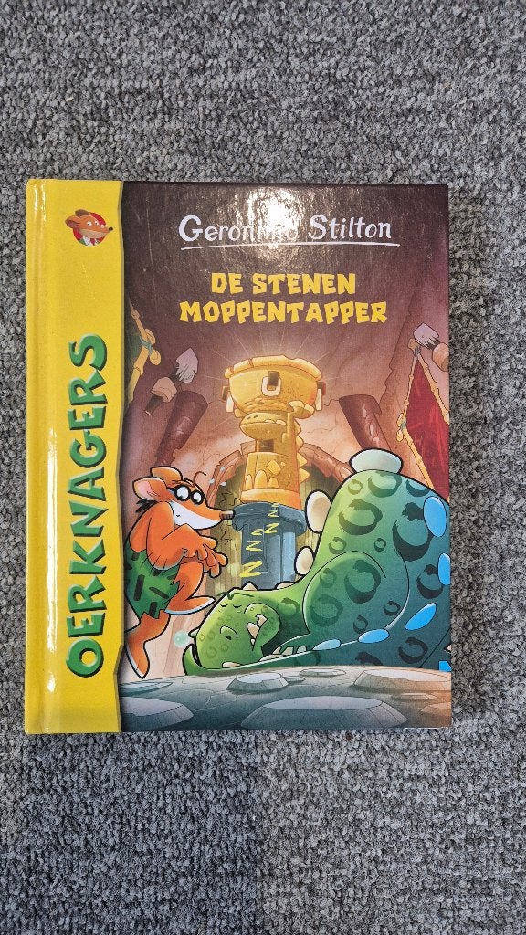 Geronimo Stilton - De Stenen Moppentapper (Oerknagers), Gelezen, Fictie algemeen, Geronimo Stilton, Ophalen of Verzenden