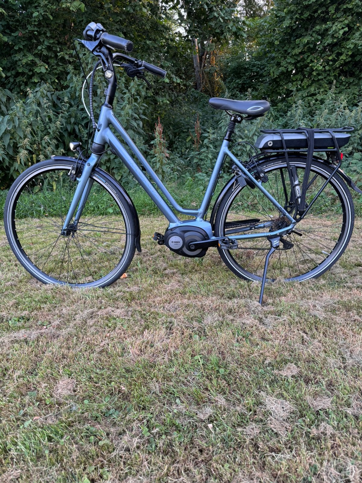 Koga Elektrische fiets Bosch Middenmotor Damesfiets/heren, Zo goed als nieuw, 51 tot 55 cm, 50 km per accu of meer, Ophalen