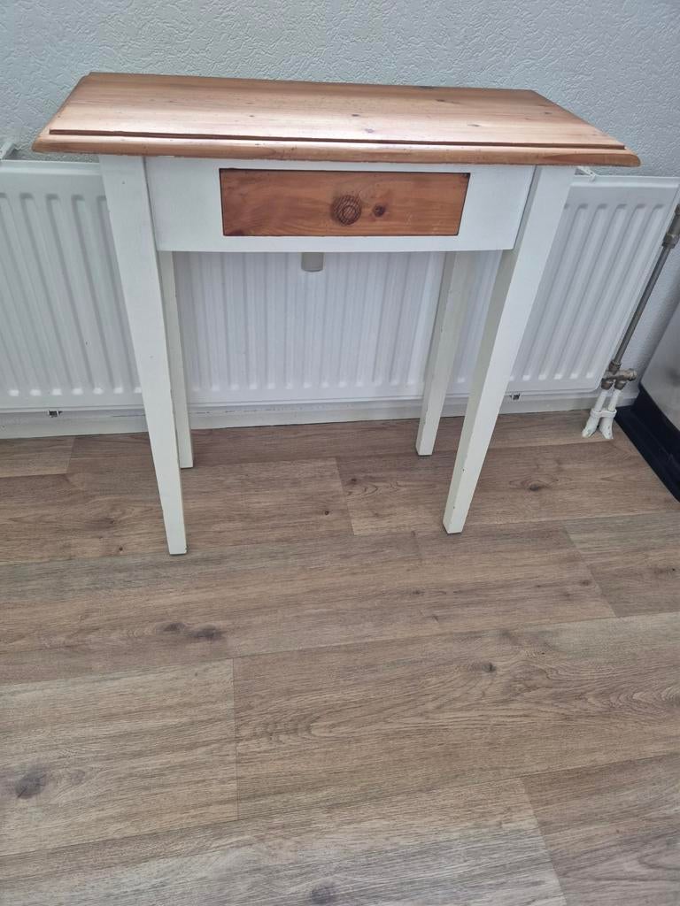 Brocante sidetable hal tafeltje, Huis en Inrichting, Tafels | Sidetables, Ophalen, Gebruikt, 50 tot 100 cm, Grenenhout