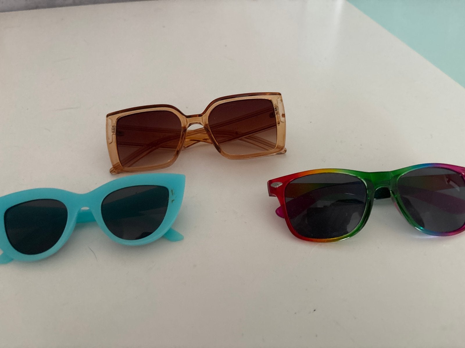 Set van 3 Zonnebrillen: Trendy en Kleurrijk, Overige merken, Gebruikt, Zonnebril, Overige kleuren