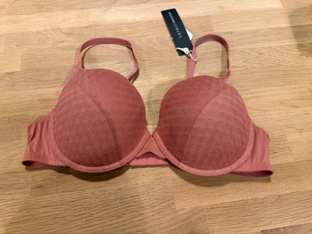 Esprit bh 85B NIEUW!! Nu €10, Ophalen of Verzenden, BH