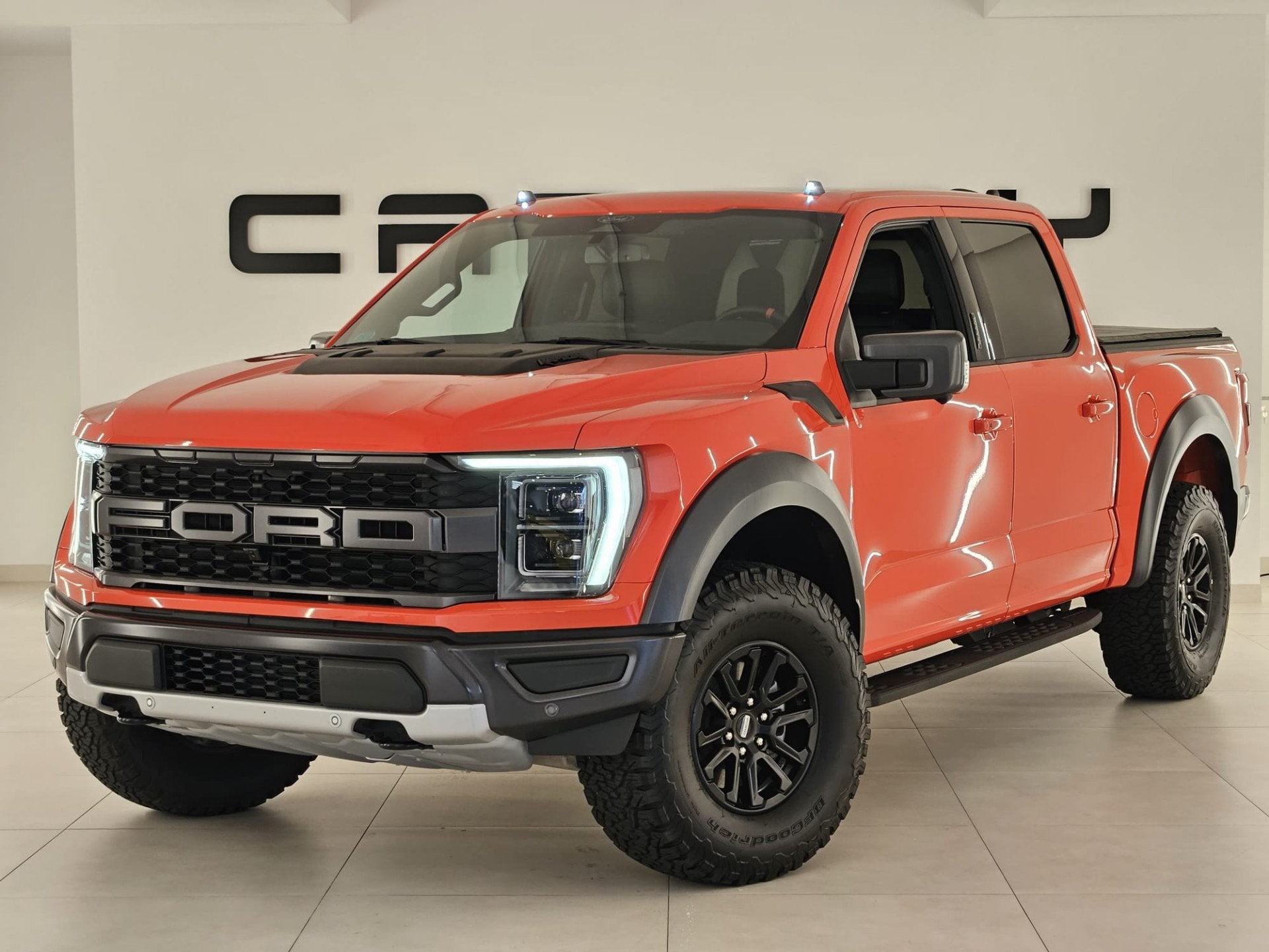 Ford USA F-150 Raptor Full-options ! BPM-VRIJ ! (bj 2023), Auto's, Automaat, Dealer onderhouden, Gebruikt, Zwart