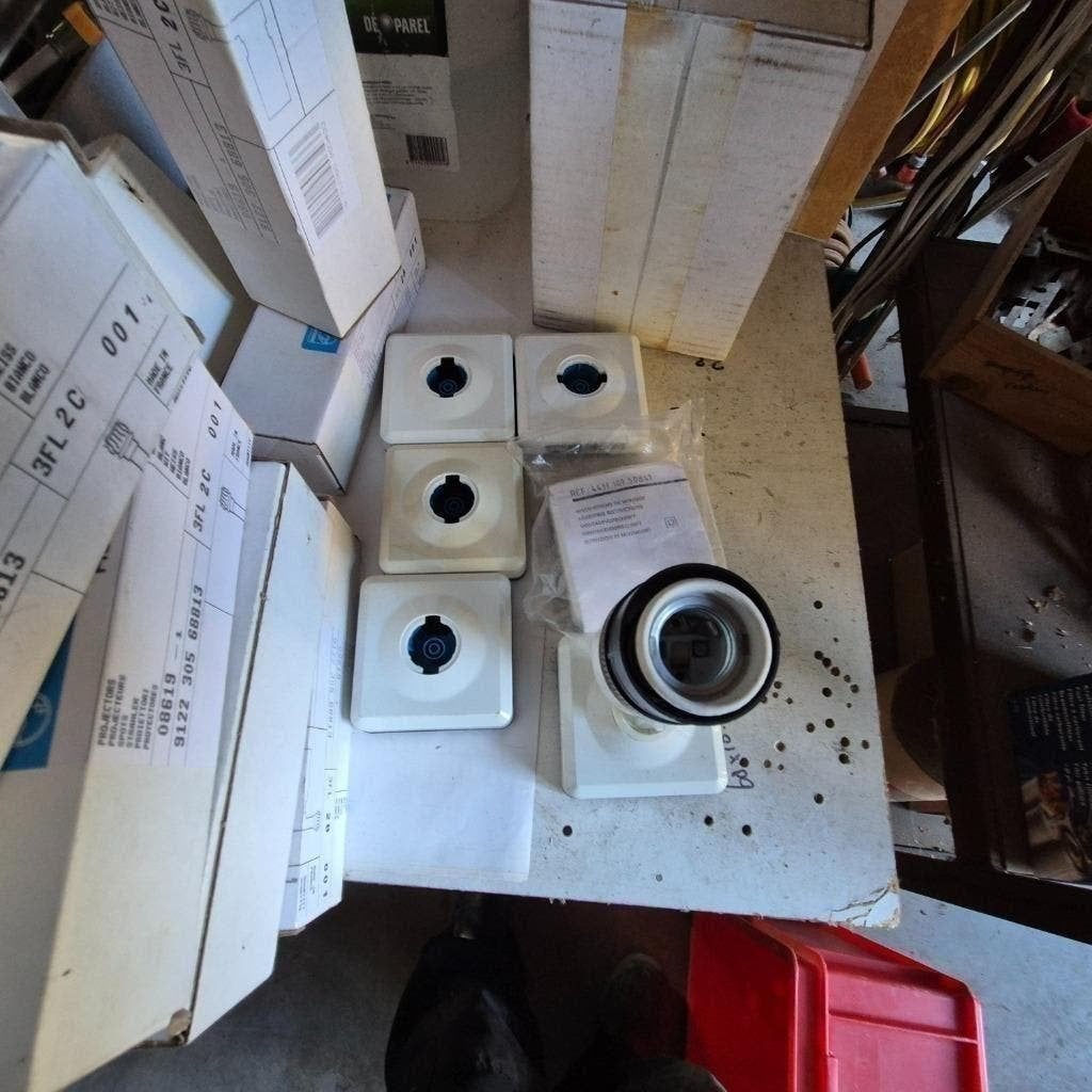 NIEUW 11 STUKS PHILIPS SPOT ACS20 E27 FITTING, Ophalen of Verzenden, Nieuw