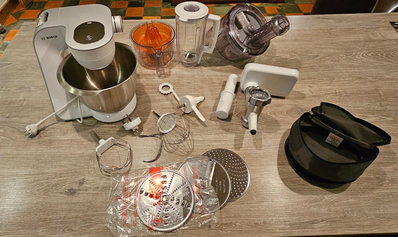 Bosch MUM54251/08 Keukenmachine / foodprocessor compleet, Witgoed en Apparatuur, Keukenmixers, 3 tot 4 liter, Verzenden, Zo goed als nieuw