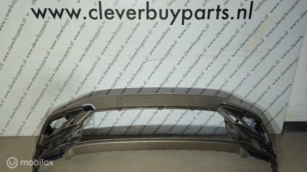 Voorbumper origineel Volkswagen Tiguan ('20->), Gebruikt, Voor, Ophalen of Verzenden, Bumper