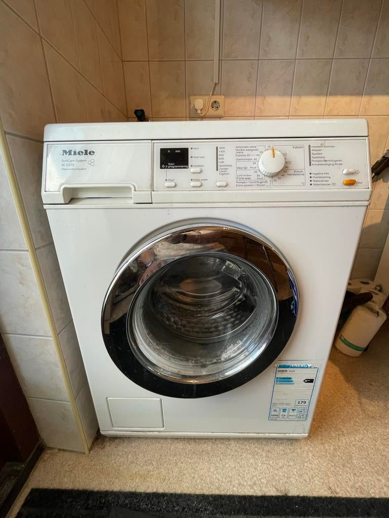 Miele Wasmachine, Witgoed en Apparatuur, Wasmachines, Gebruikt, Voorlader, 6 tot 8 kg, 85 tot 90 cm, 1200 tot 1600 toeren, Energieklasse A of zuiniger