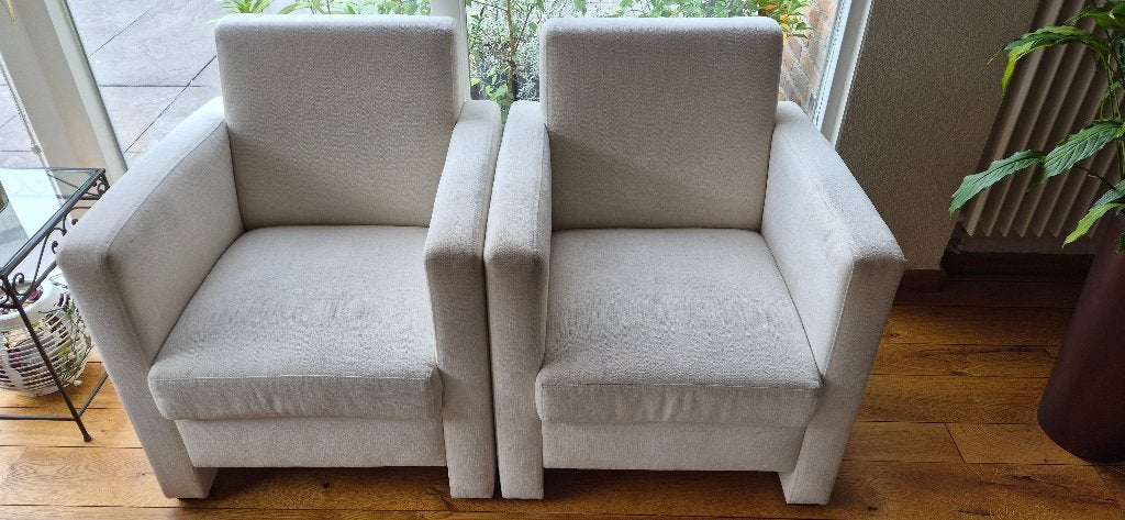 Twee ivoorwitte stoffen fauteuils, samen voor maar 50 euro, Ophalen, Wit, Zo goed als nieuw, Stof