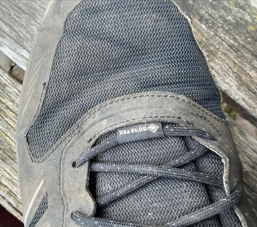 Lowa wandelschoenen, gebruikt, zie zolen maat 45, Sport en Fitness, Bergsport en Wandelen, Ophalen of Verzenden, Gebruikt, Schoenen