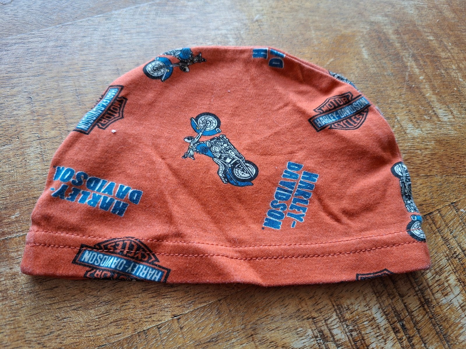 Harley Davidson mutsje 3/6 maanden, Harley Davidson, Maat 62, Jongetje of Meisje, Ophalen of Verzenden