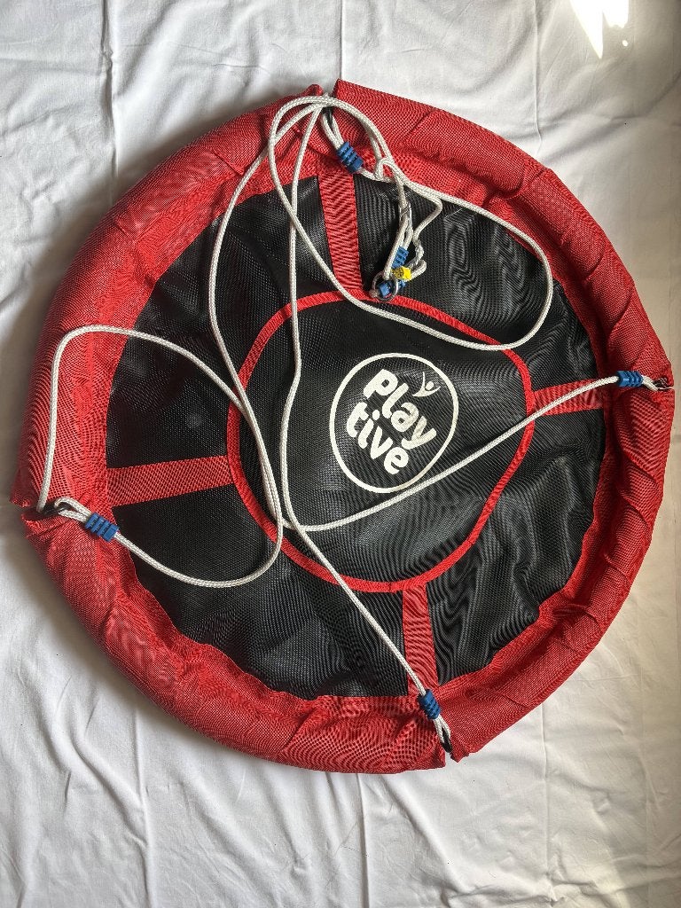 Playtive ronde nestschommel rood/zwart, Ophalen, Gebruikt, Schommel