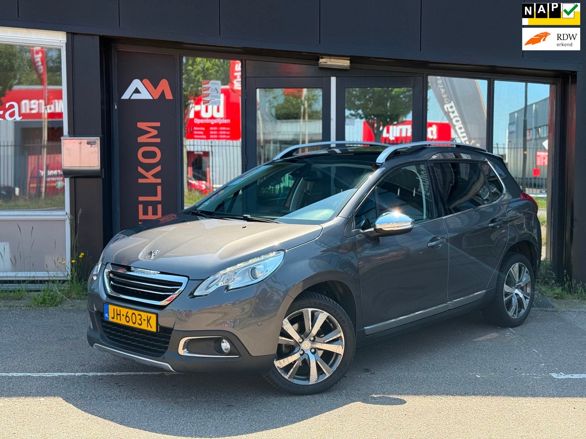 Peugeot 2008 1.2 PureTech Allure I Pano I Cruise I Camera I, Auto's, Peugeot, Gebruikt, Euro 6, 1199 cc, 49 €/maand