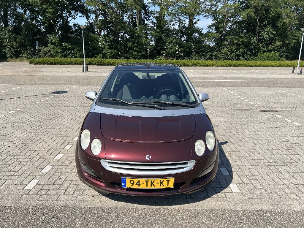 Smart ForFour 1.1 2006 Grijs met Bordeauxrode accenten, Voorwielaandrijving, Stof, 965 kg, 4 stoelen