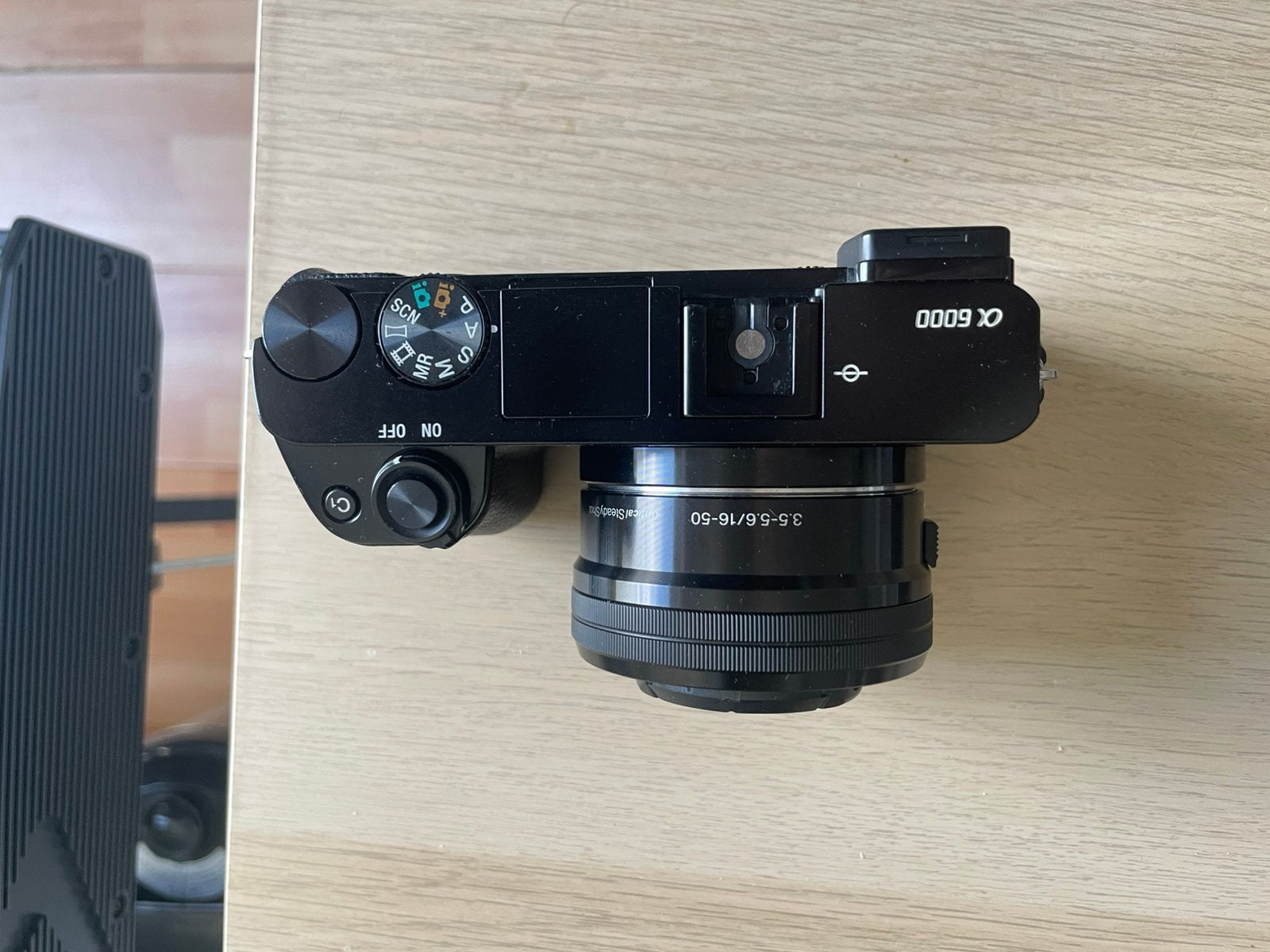 Sony A6000 + 15-50mm OSS lens - zeer nette staat, Ophalen, Zo goed als nieuw, Compact, Overige Merken