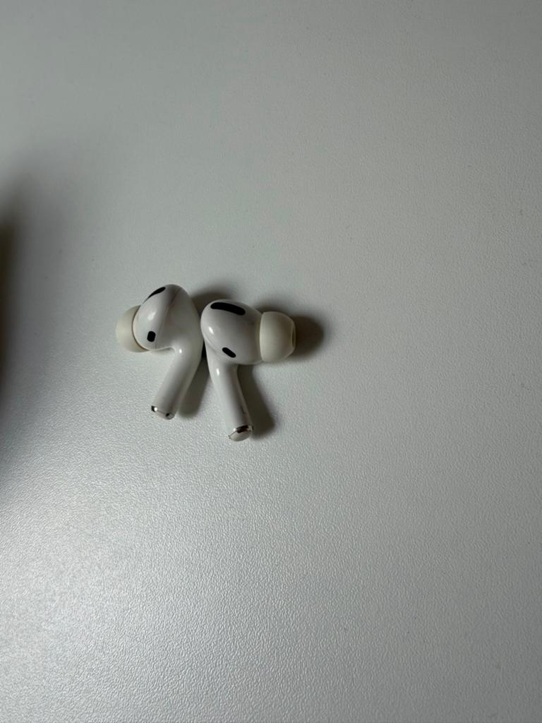 Apple AirPods Pro (kapot), Ophalen, Niet werkend, Overige merken, Draadloos