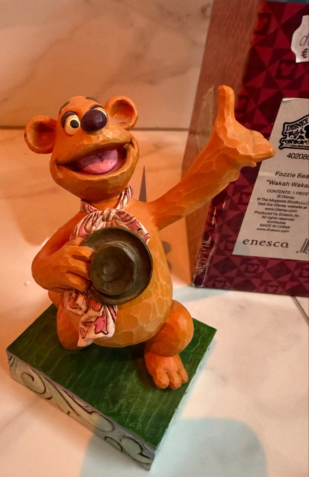 Disney Showcase Fozzie Bear "Wakah Wakah" beeldje incl. doos, Verzamelen, Ophalen of Verzenden, Overige figuren, Zo goed als nieuw