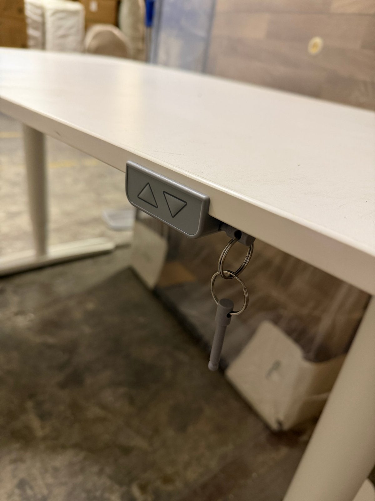 Verstelbare bureau tafel van IKEA - Zo goed als nieuw, Ophalen, In hoogte verstelbaar, Zo goed als nieuw, IKEA