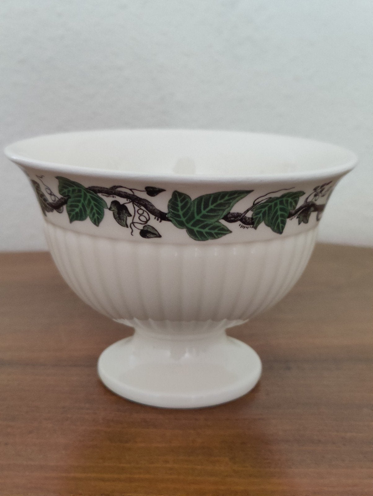 Prachtige sherbetcup van Wedgwood Stratford, Verzenden, Klassiek, Wedgwood, Porselein