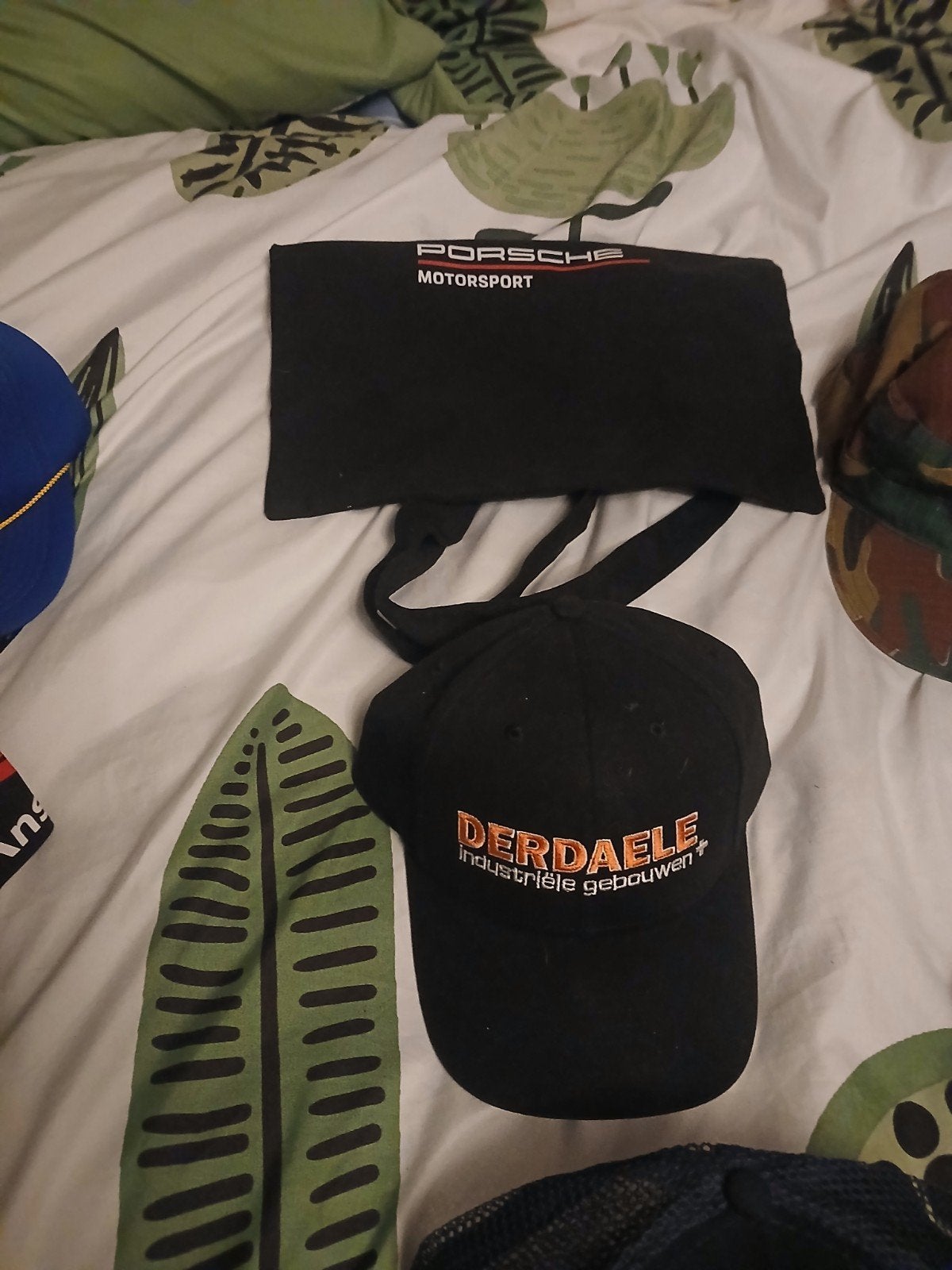 Petten verzameling  auto sport, Kleding | Heren, Ophalen of Verzenden, Nieuw