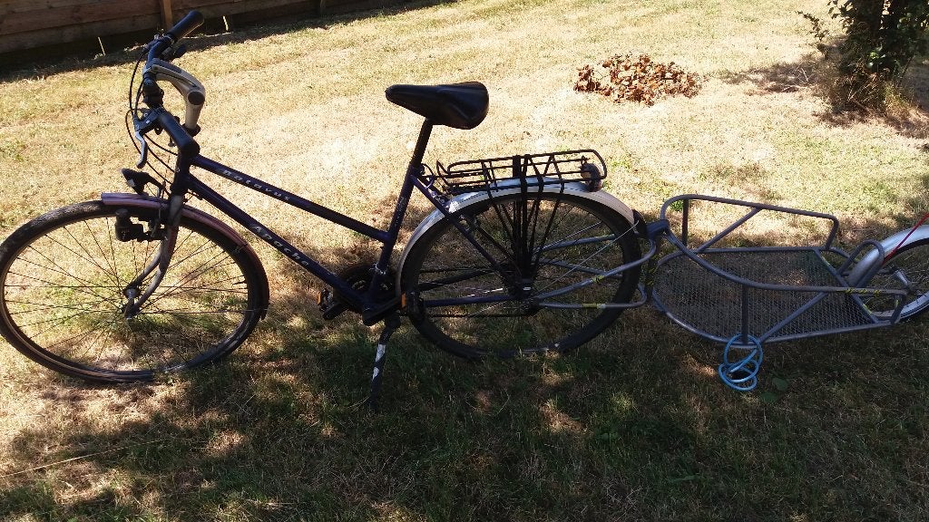 Batavus Apache fiets + BOB yak fietskar incl waterdichte tas, Gebruikt, Bagagekar, 20 tot 40 kg, Ophalen