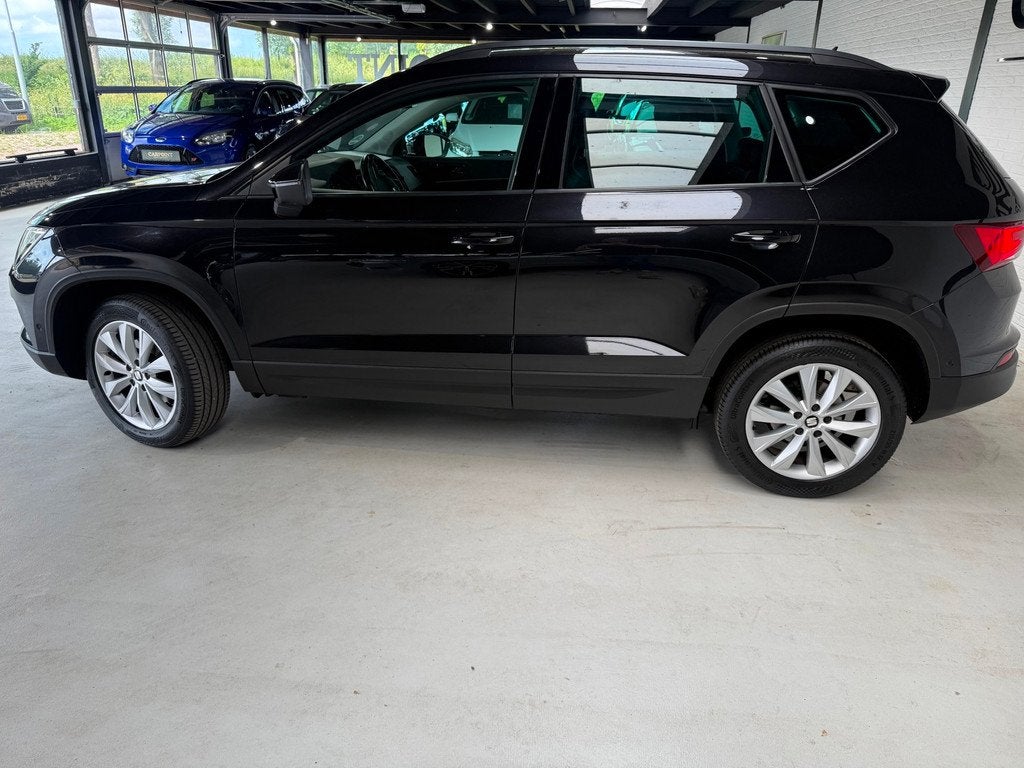 Seat Ateca 1.0 EcoTSI Style Business Intense 2020 Camera Vir, Auto's, Seat, Voorwielaandrijving, Automatische klimaatregeling