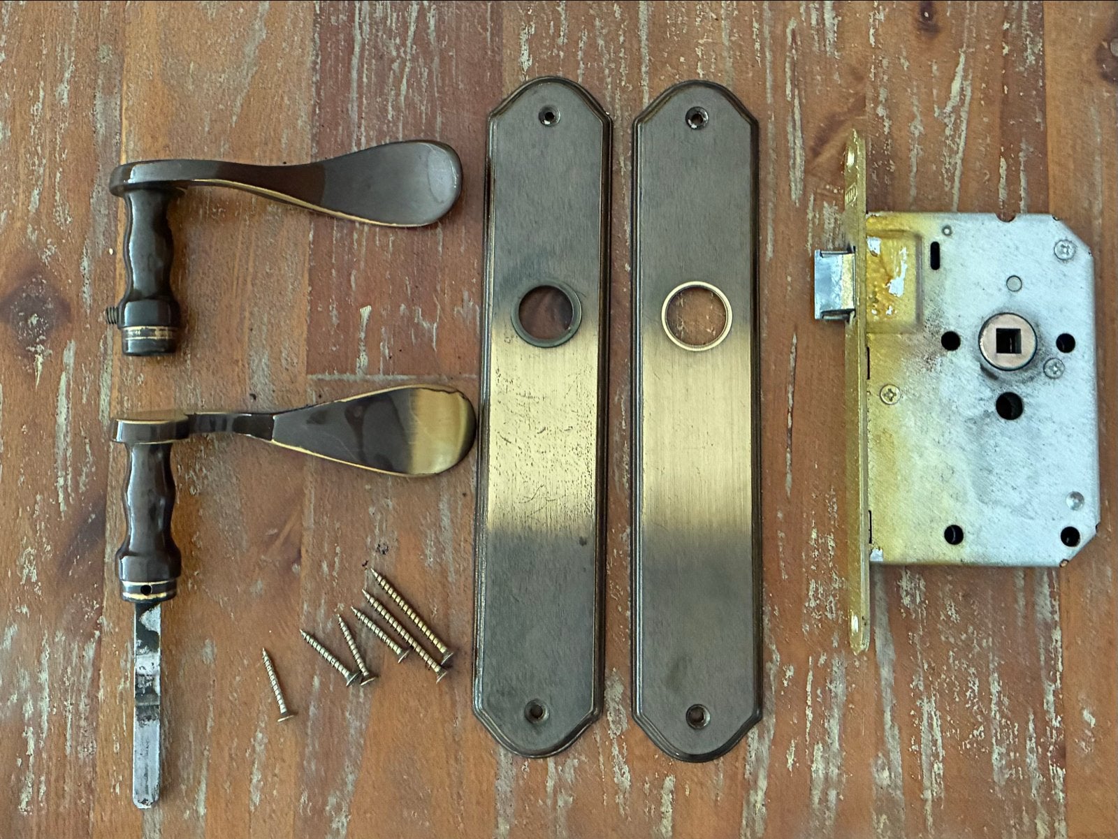 Compleet messing deurbeslag:Klinken, schilden en slot, Ophalen, Gebruikt, Koper of Messing, Klink of Kruk