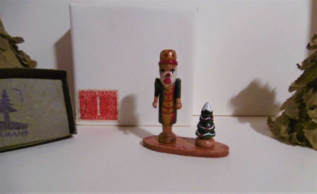 Oud Duits rookmannetje miniatuur pop speelgoed winkel kerst, Diversen, Verzenden