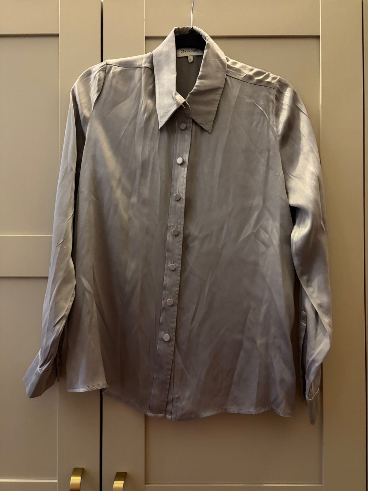 Grijze zijden blouse Dea Kudibal, Ophalen of Verzenden, Gedragen, Maat 38/40 (M), Grijs